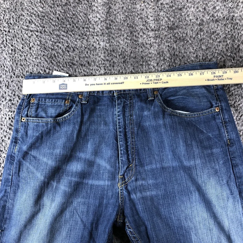 Levis 505 Jeans Mens 38x34 Blue Regular Fit Straight Leg Denim Med Wash Casual